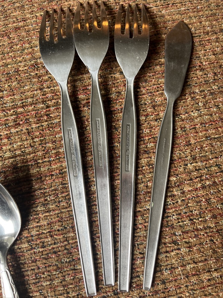 20 pc. Vtg. Rogers Co Ensenada Flatware Stainless Dinner Forks Spoons Spreader