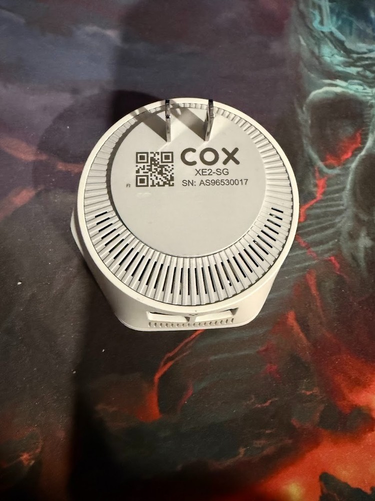 Cox WiFi Extender (Model XE2-SG)
