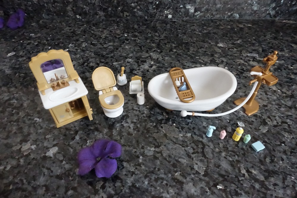 Calico Critters bathroom set