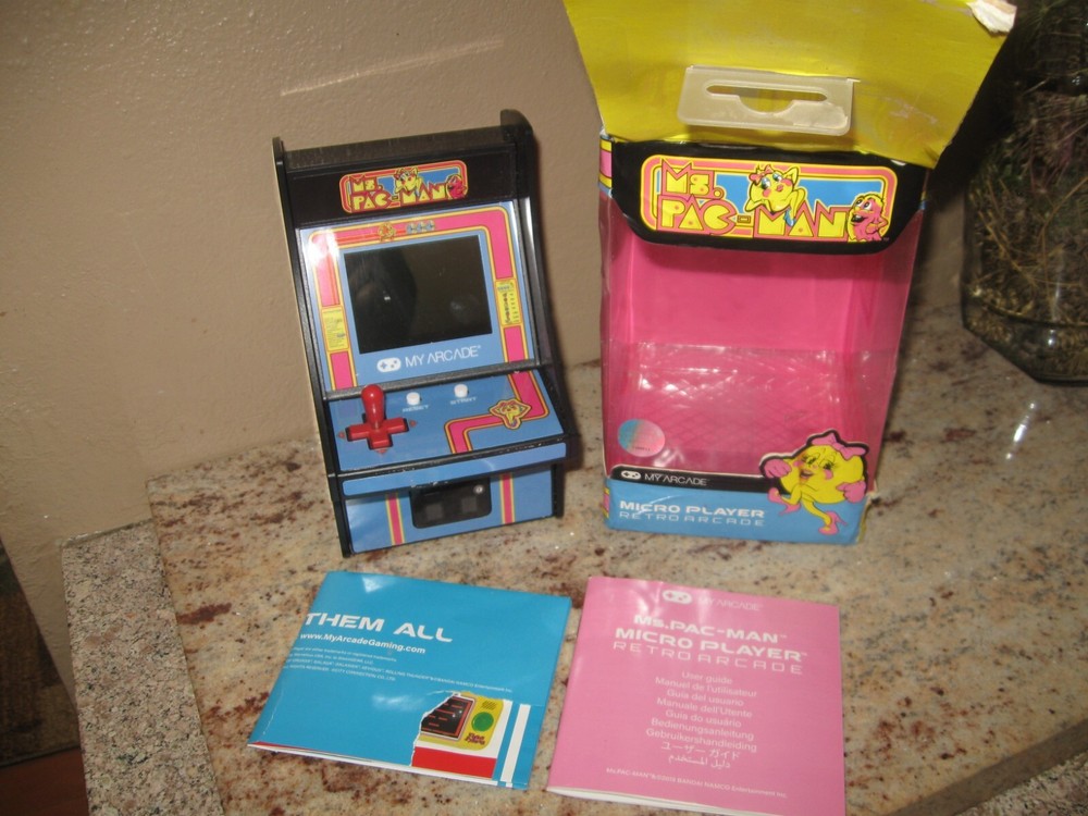 My Arcade- Micro Player Mini Retro Arcade Machine: Ms. Pac-Man Video Game