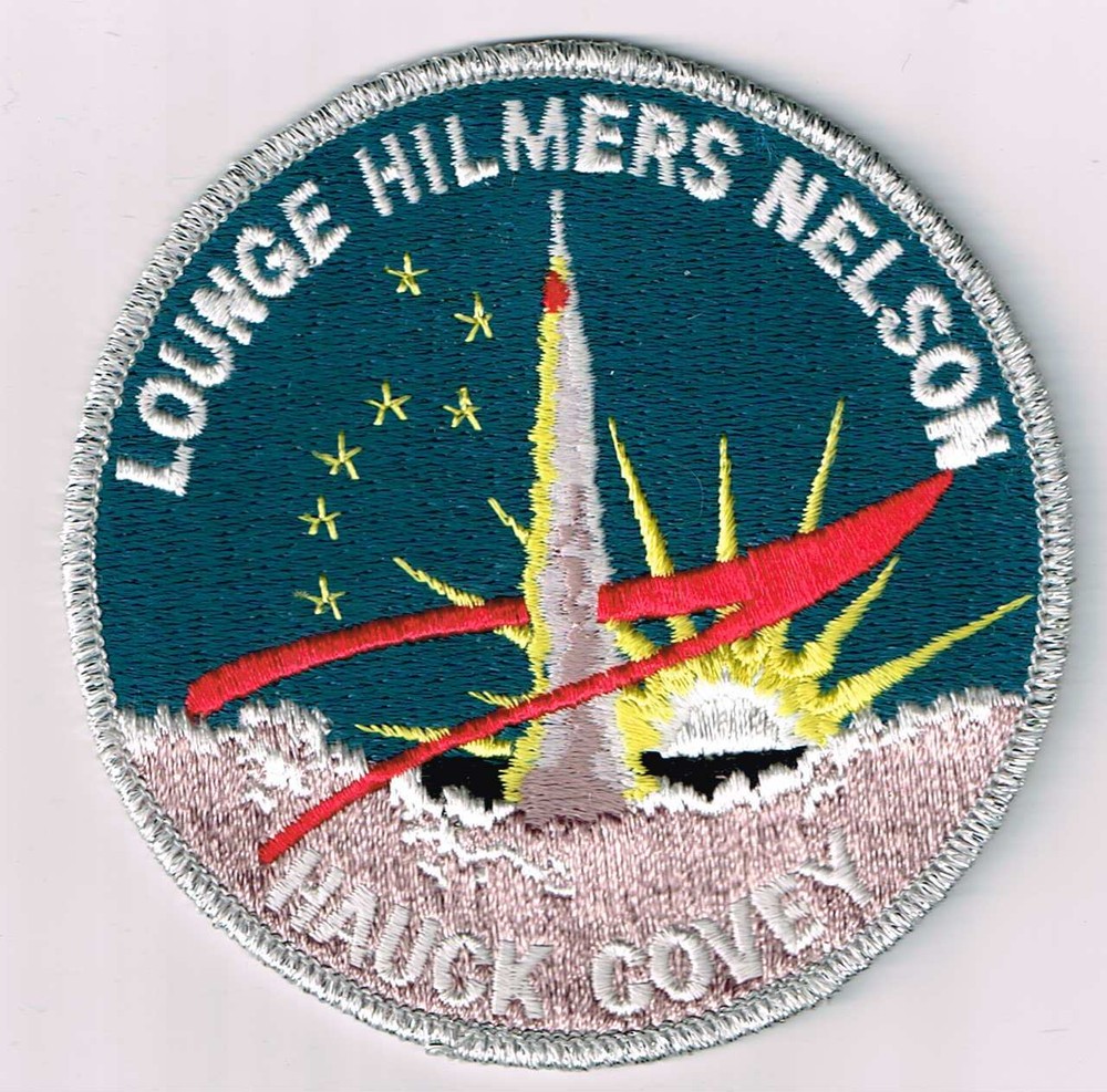 Pick 1 NASA Space Shuttle Discovery Mission STS-26 patch (light or dark blue)