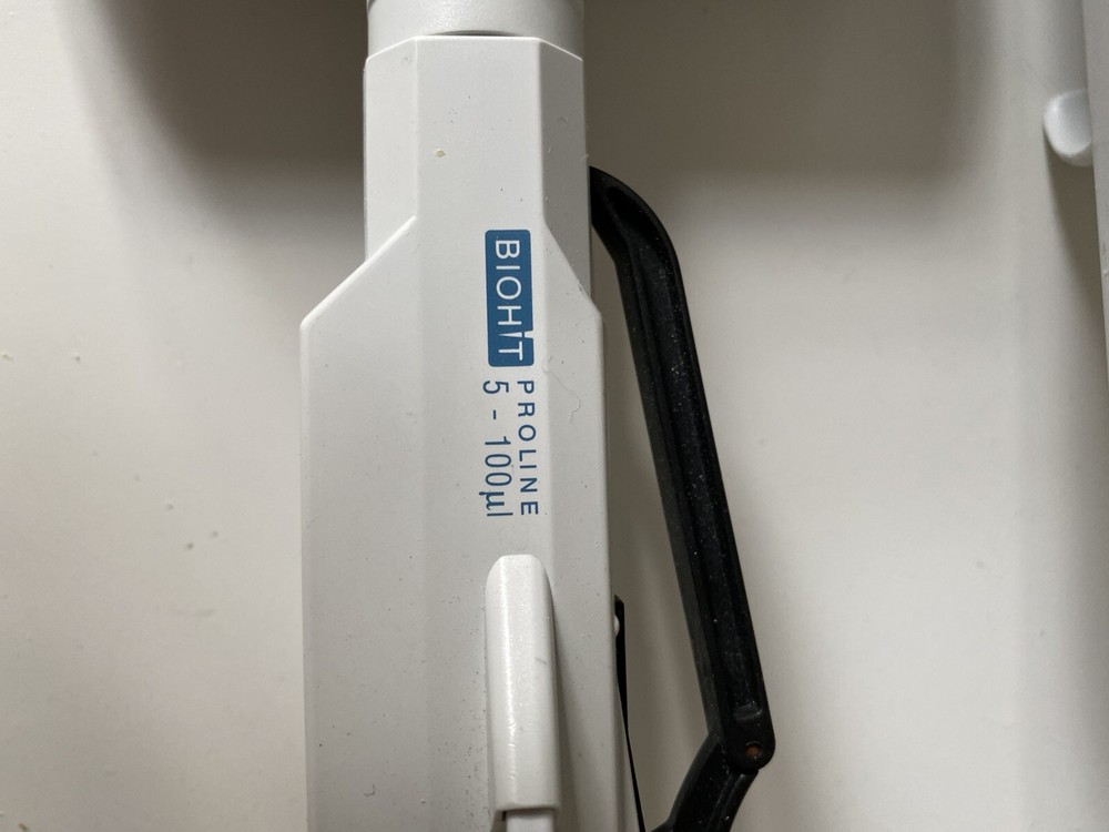 Biohit ProLine 5-100uL 12 Channel Adjustable Pipettor