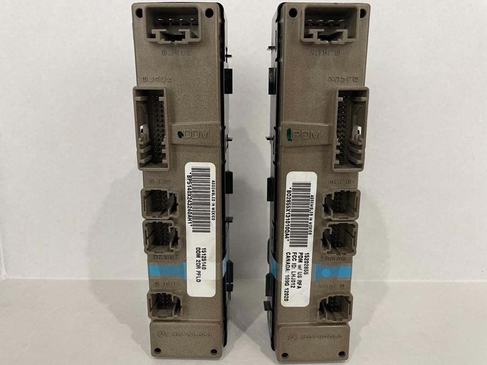 03-06 Silverado Sierra 2 door Power Window Switch Set Blue LED