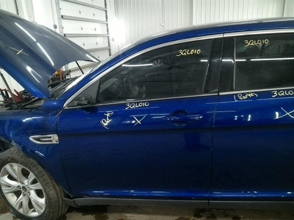 TAURUS 2013 High Mounted Stop Light 104748801