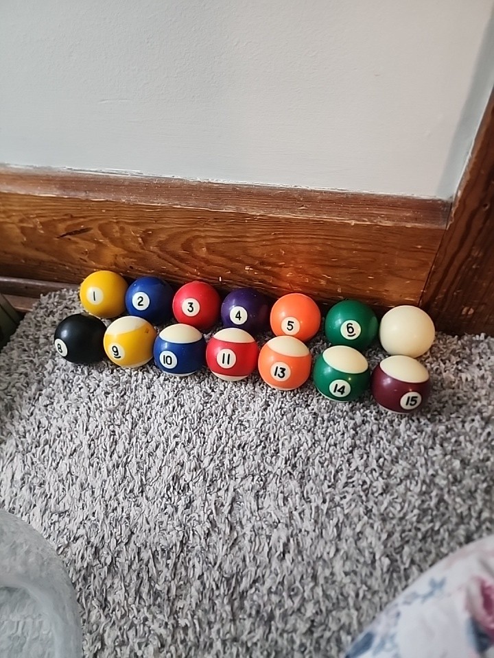 Vintage Pool Table Replacment Balls