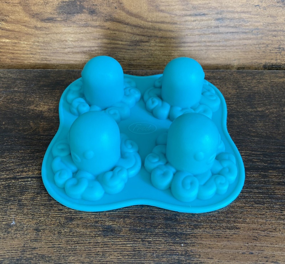 Octopus Shape Silicone Reusable Ice Cube Mold Cocktail Ice Chocolate Candy
