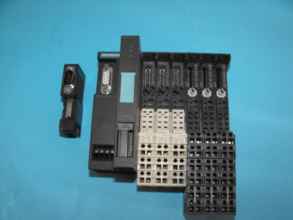 SIEMENS 6ES7151-1AA02-0AB0.SIMATIC DP INTERFACE MODULE.ET200.+TMP15C23-A.USED