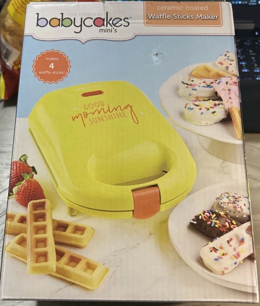 Babycakes Mini Waffle Stick Maker WMM-4
