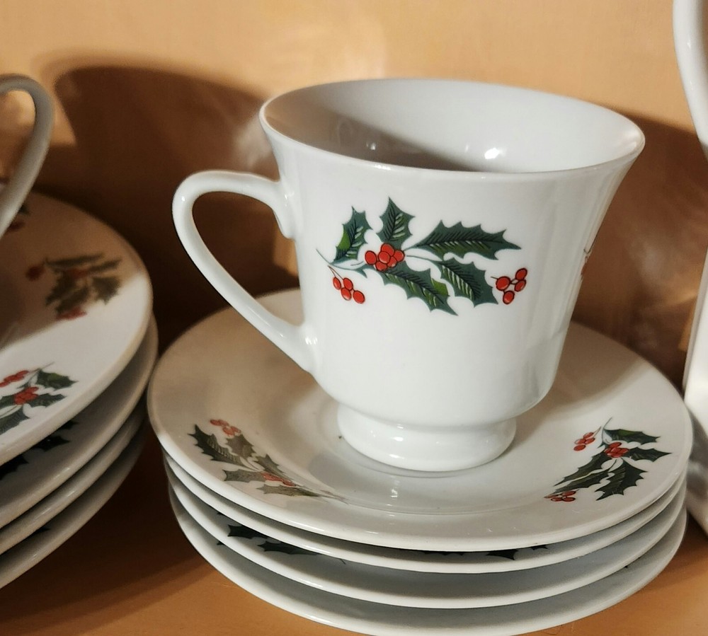 12 Pc. Holly Berry Dinner Place Setting by Alco Industries