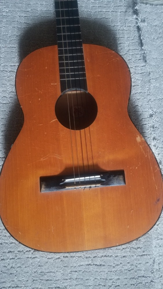 Vintage Lignatone Acoustic Guitar *Missing One String