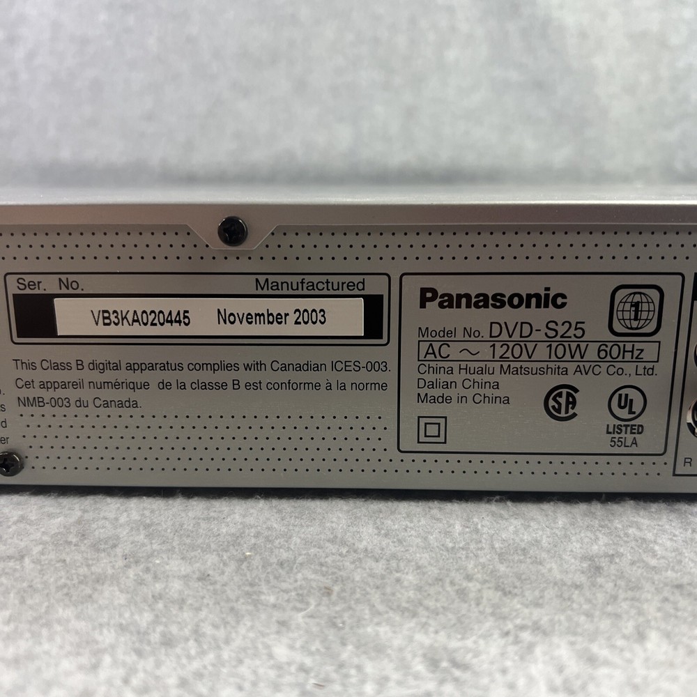 Panasonic DVD/CD Player S25 Progressive Scan Silver with Remote + A/V Chord