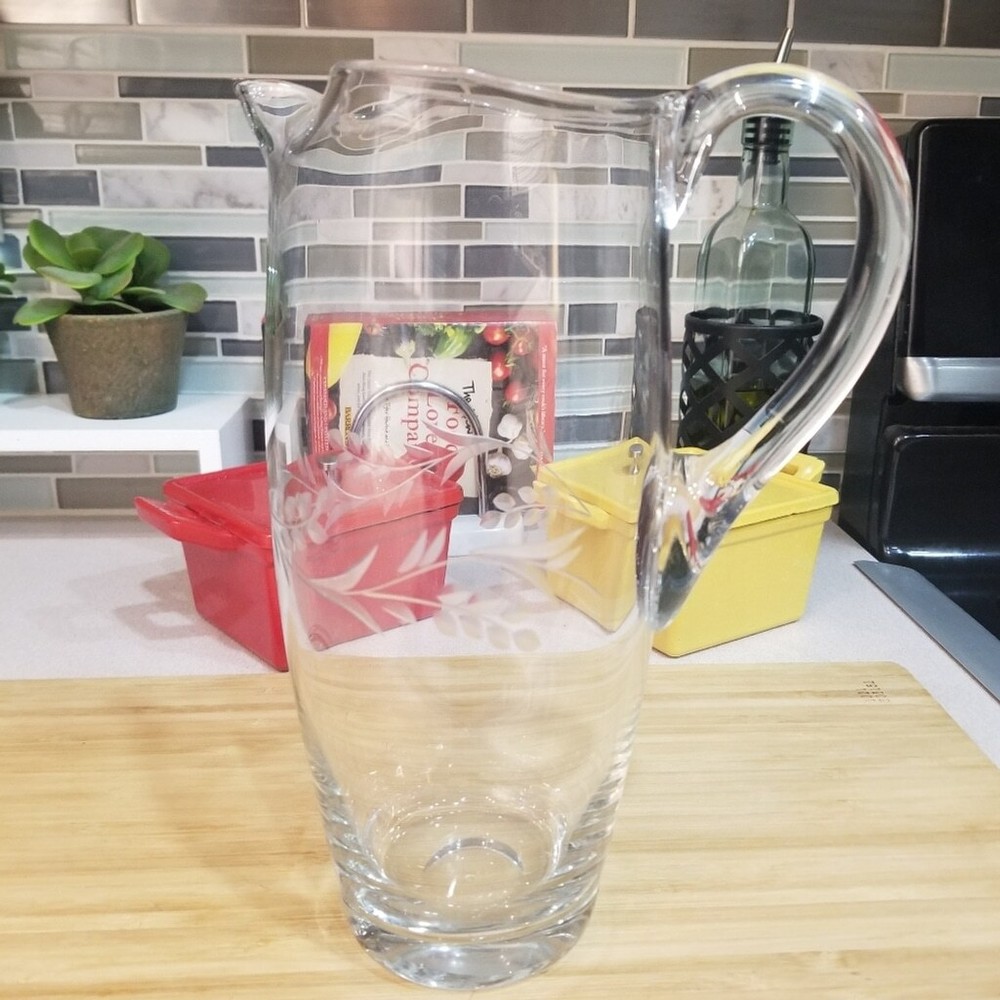 Hand Blown Glass Etched 48oz Pitcher Pinched Pour Spout