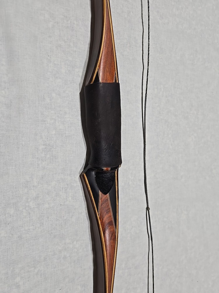 Tomahawk Bows Diamond Series Thunderstorm 50#@28" #11798