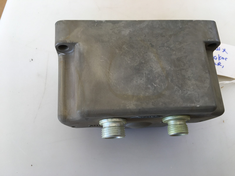 Bendix Breaker Cover NOS