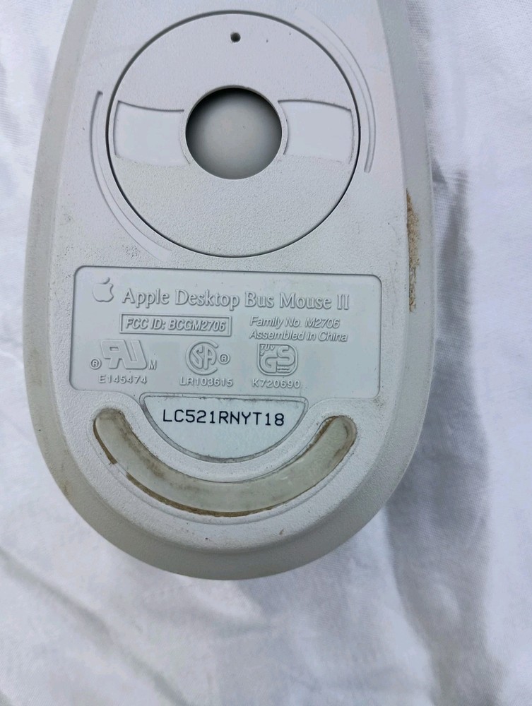 Apple Desktop Bus Mouse II M2706 Untested
