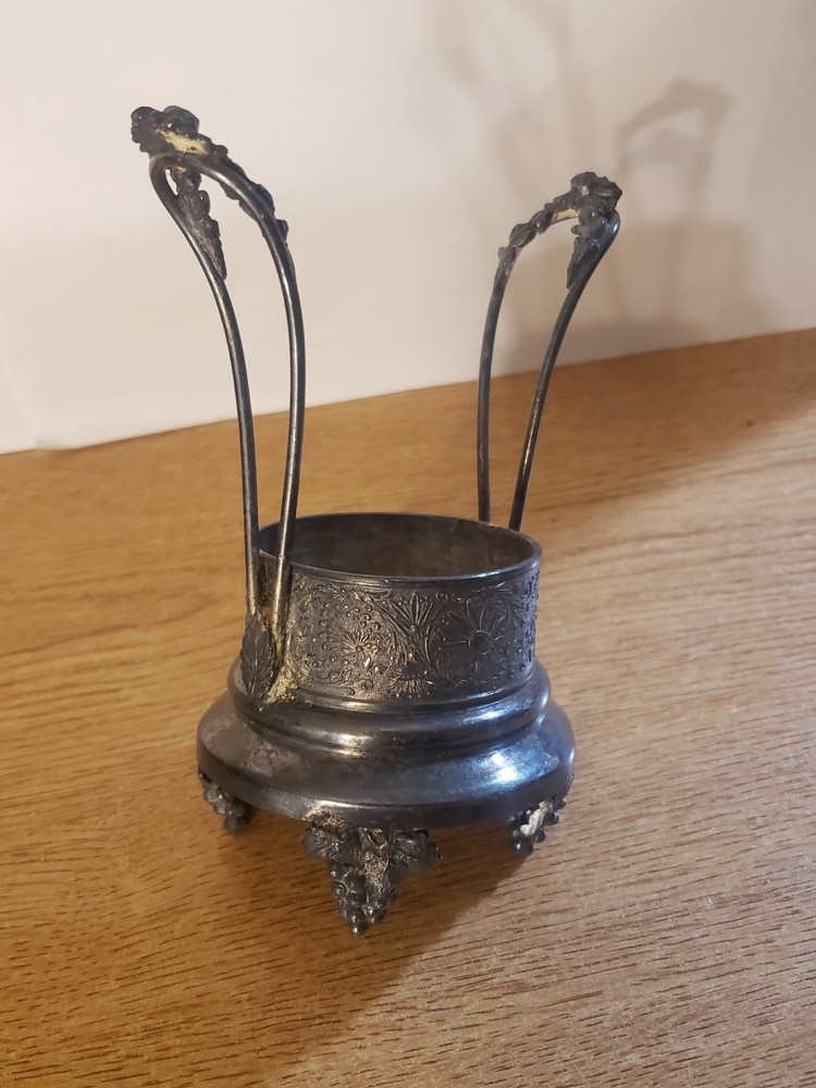 Middleton Silvertone Holder - Candle Holder - Broken