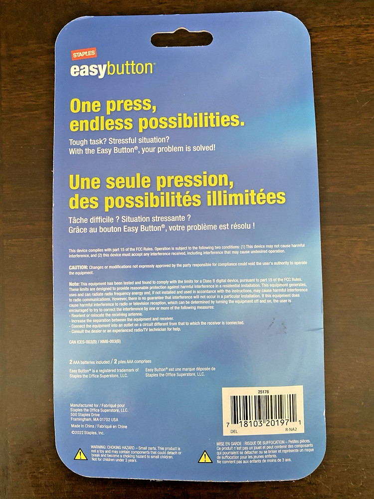 ~ STAPLES ~ THAT WAS EASY ~ TALKING BUTTON ~ BRAND NEW IN PACKAGE ~
