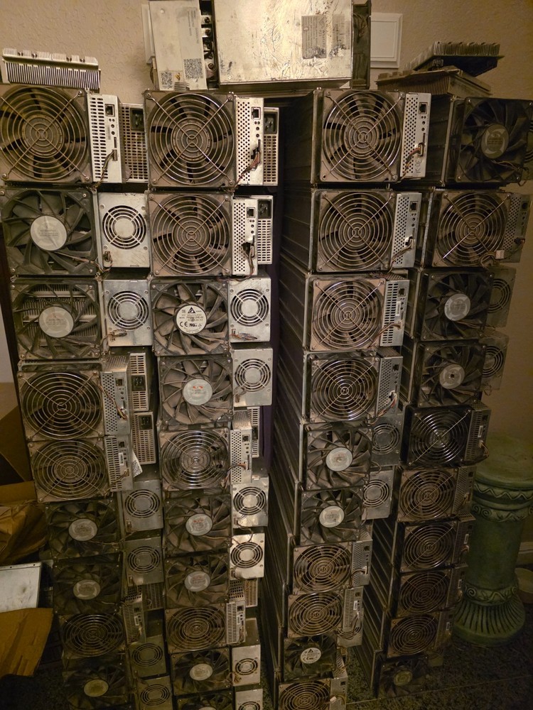 Not working Whatsminer M20S BTC ASIC Bitcoin Miner