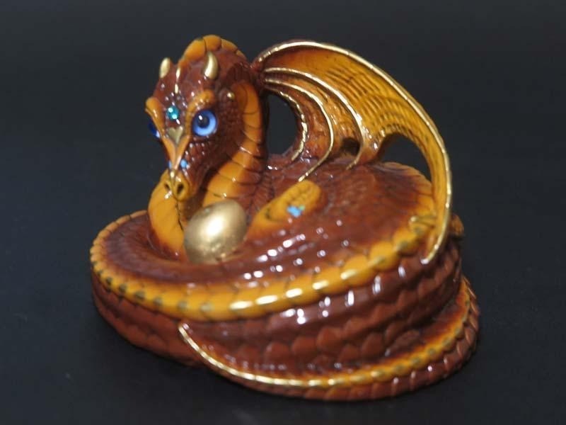 Windstone Editions Mother Coiled Dragon – Brown