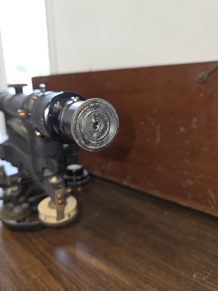 C.L. Berger And Sons' Precise Engineers Level With Micrometer