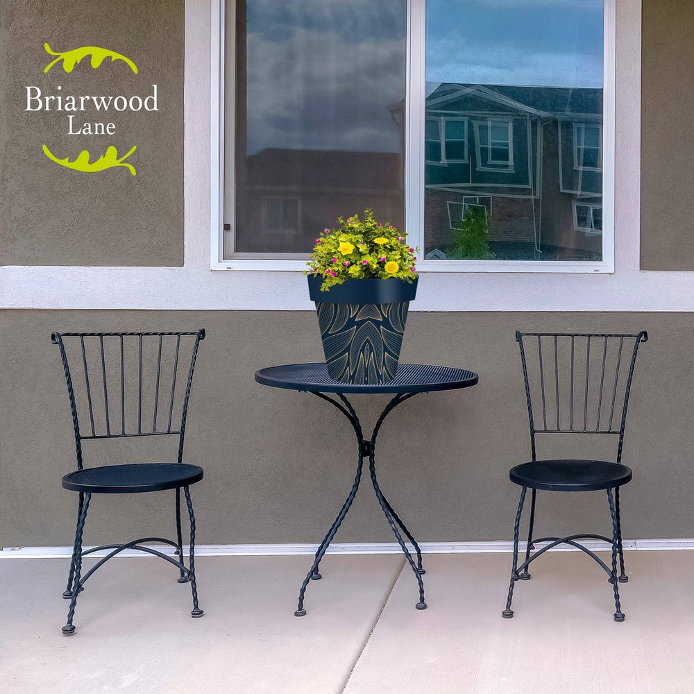 Briarwood Lane Organic Flow Medium Planter