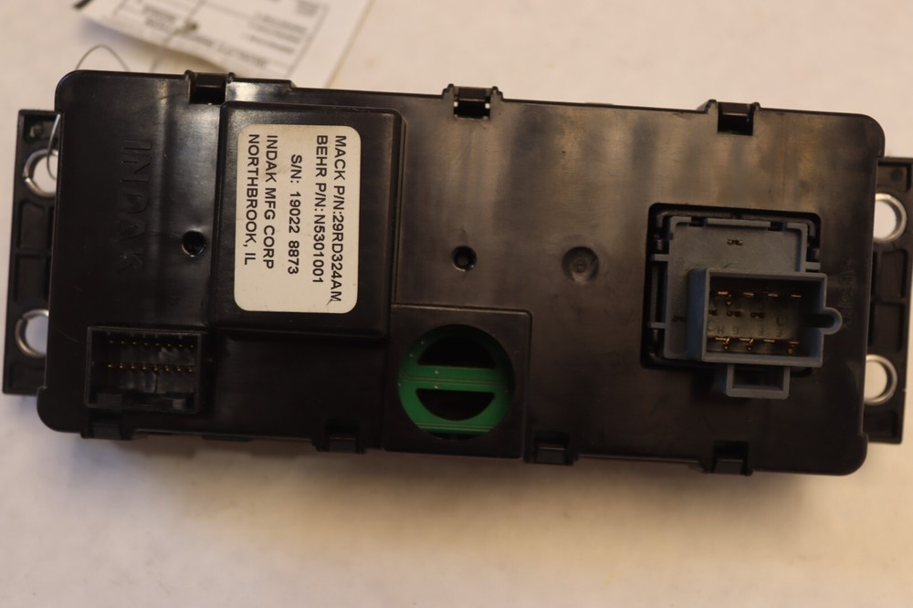 2013-2018 MACK CXU613 DASH A/C HEATER CLIMATE TEMPERATURE CONTROL PANEL OEM