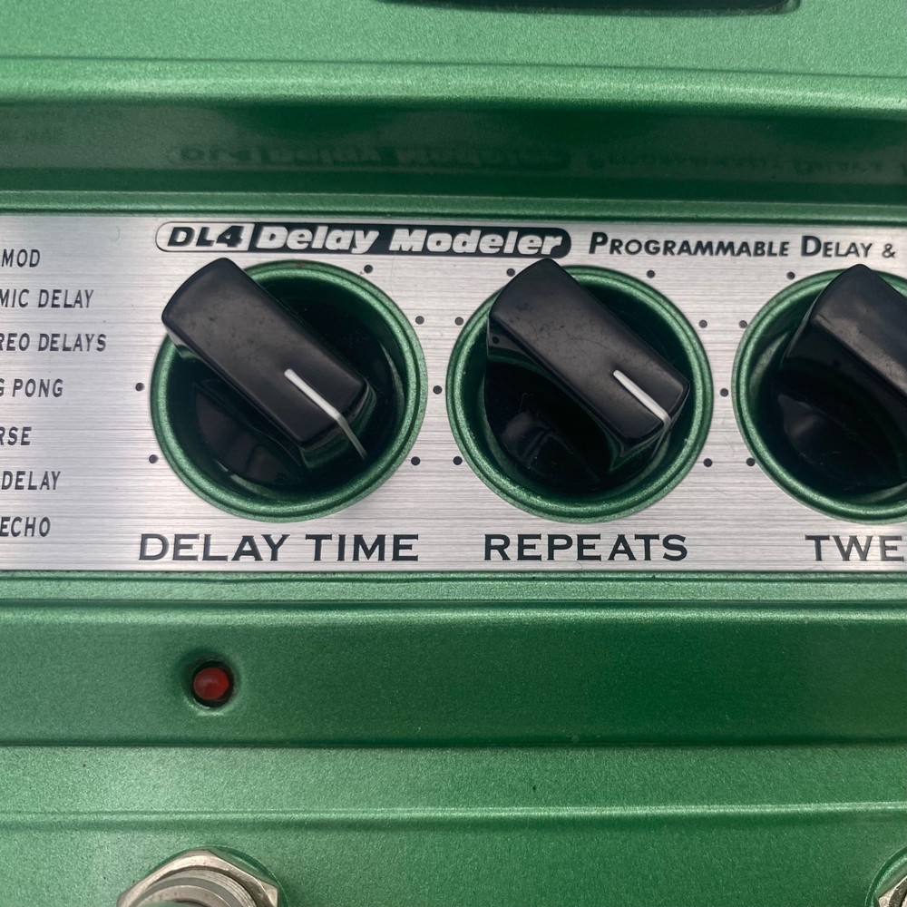 Line 6 DL4 Stompbox Delay Modeling Effects Pedal