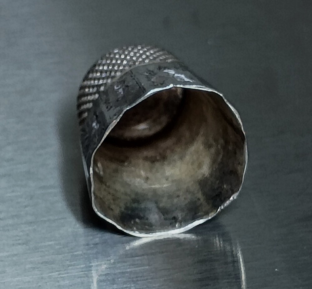 ANTIQUE STERLING SILVER THIMBLE WHEAT SHEAVES BORDER