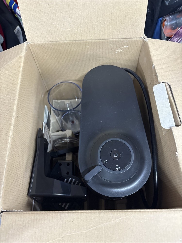 Nespresso Vertuo Pop Plus Coffee/Espresso Machine