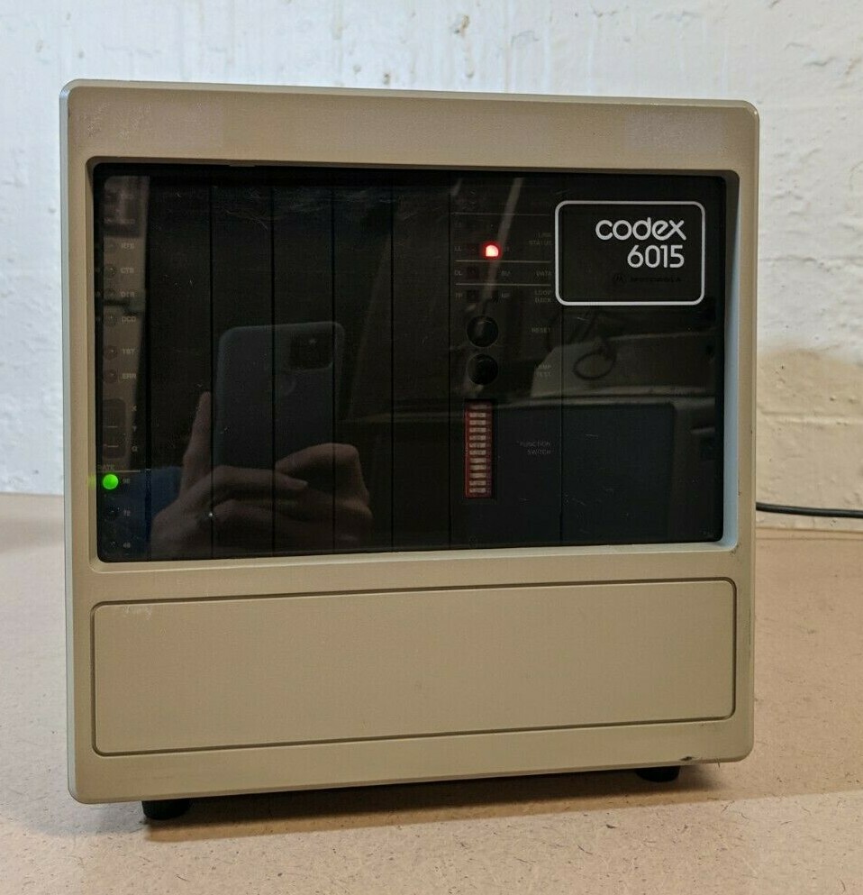 Motorola Codex 6015 Digital Multiplexer