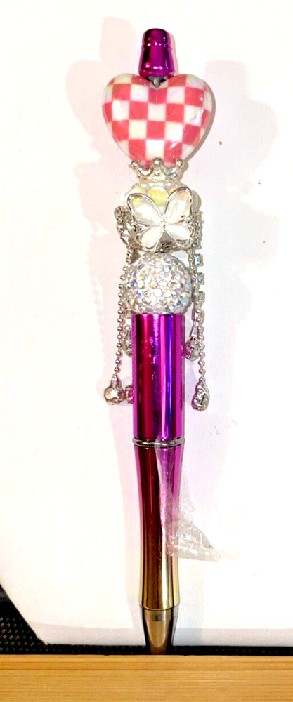 3 miscellaneous beaded pens with 1 ink refill each
