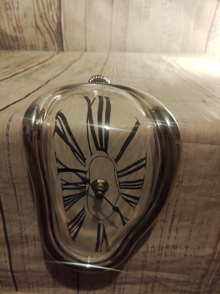 Melting Clock