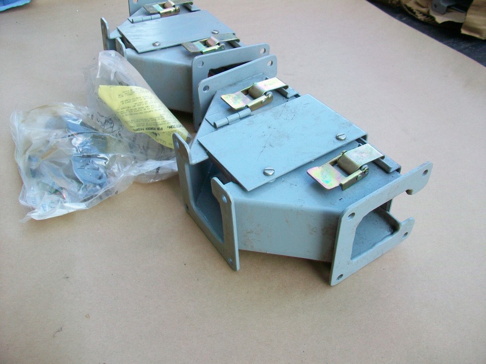 2pc Hoffman F22LTC Tee Fitting Top Open Electrical Wireway