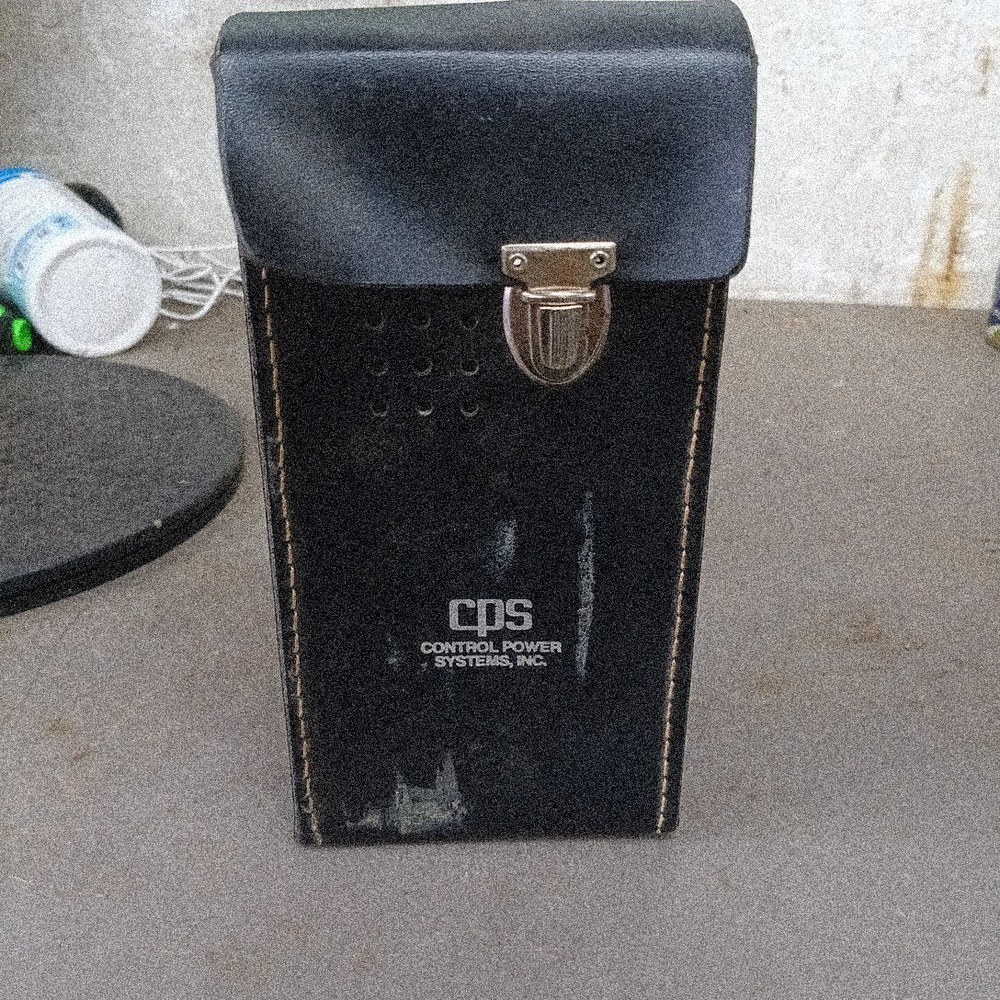 CPS Leak Refrigerant Gas Leak Detector with Case