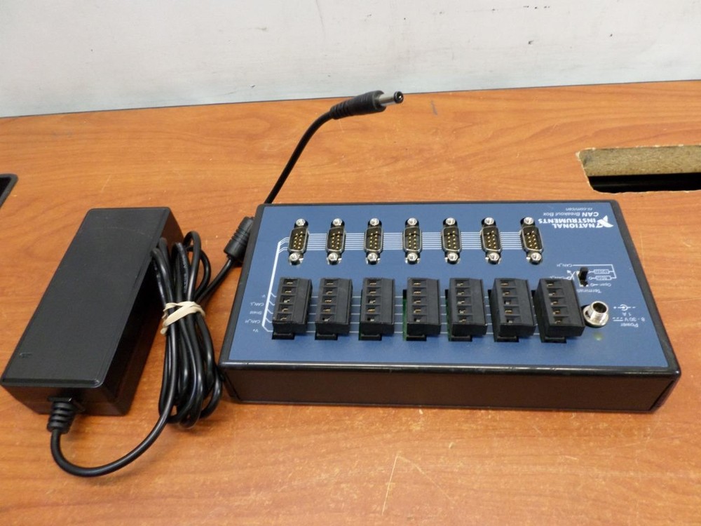 National Instruments CAN Breakout Box 1978648-01L