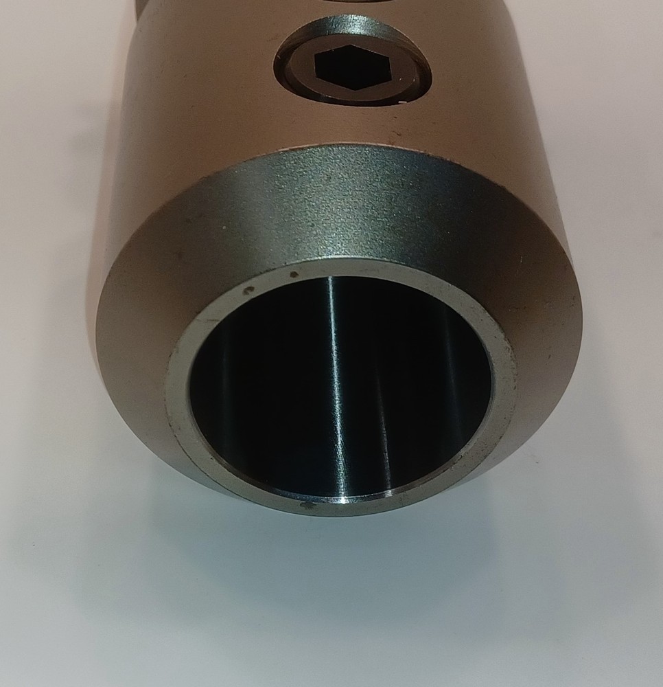 NEW COMMAND CAT 40 1-1/2" STRAIGHT TOOLHOLDER C4E4-1500