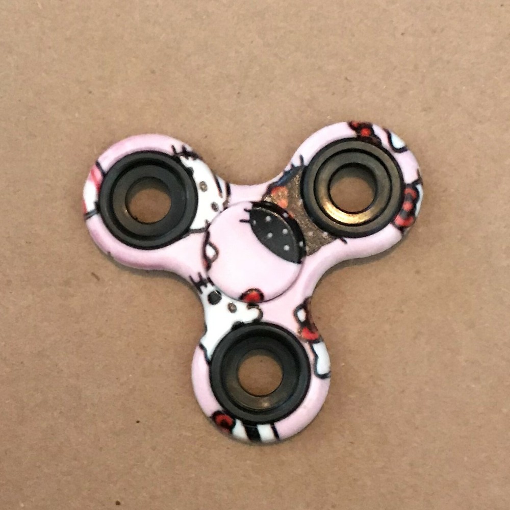 FIDGET SPINNERS - Assorted Designs!