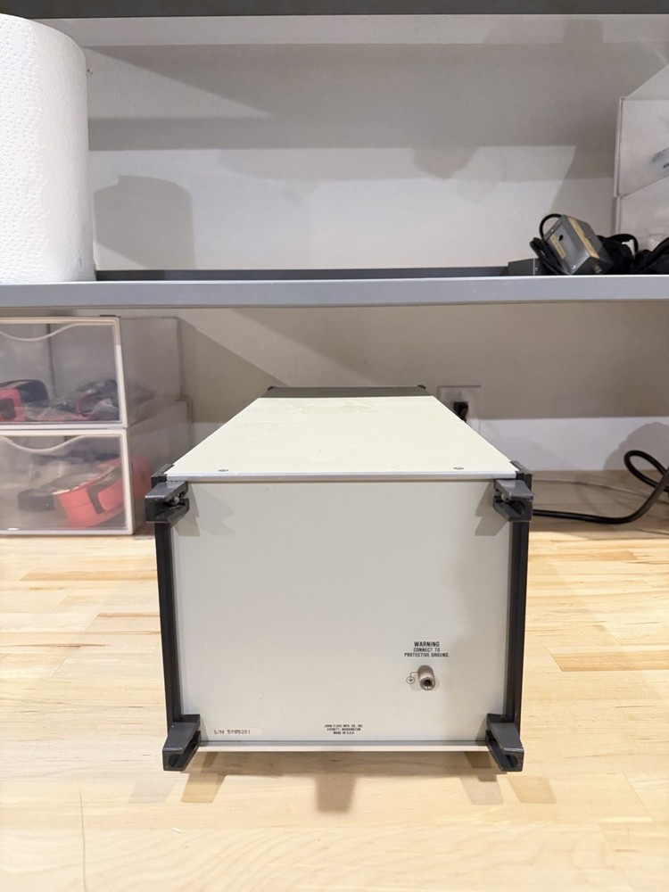 FLUKE 752A REFERENCE DIVIDER (TESTED) FREE SHIPPING