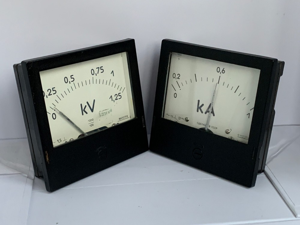 Vintage ammeter Soviet Voltmeter Industrial design Bakelite case 2pcs