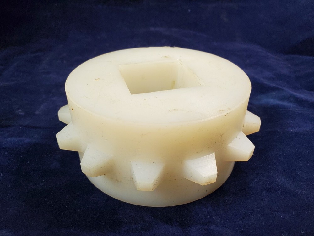 PLASTIC ROLLER CHAIN SPROCKET 13 TEETH 1" PITCH 4" HUB OAD 1-1/2" SQUARE BORE