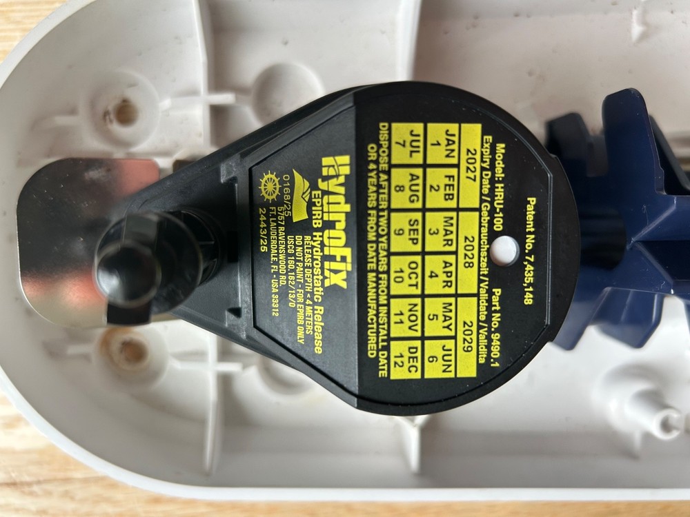 Acr epirp auto release housing