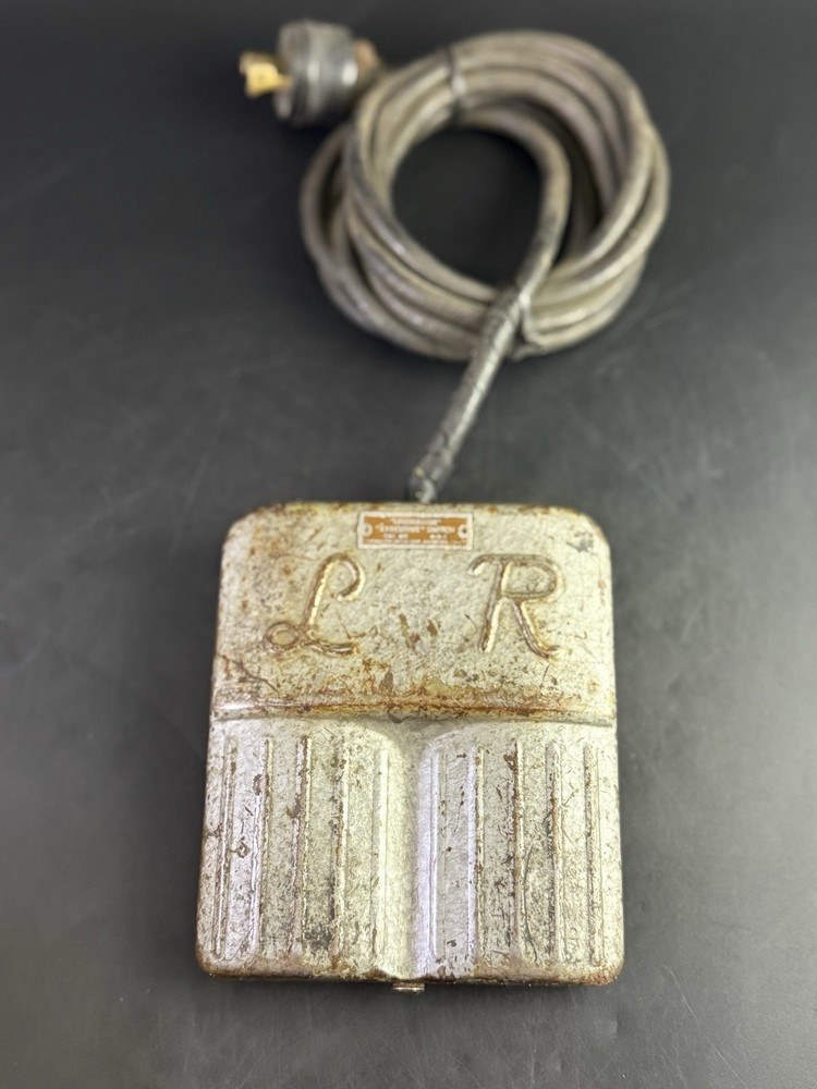 "LINEMASTER" "EXECUTIVE" SWITCH Vc4