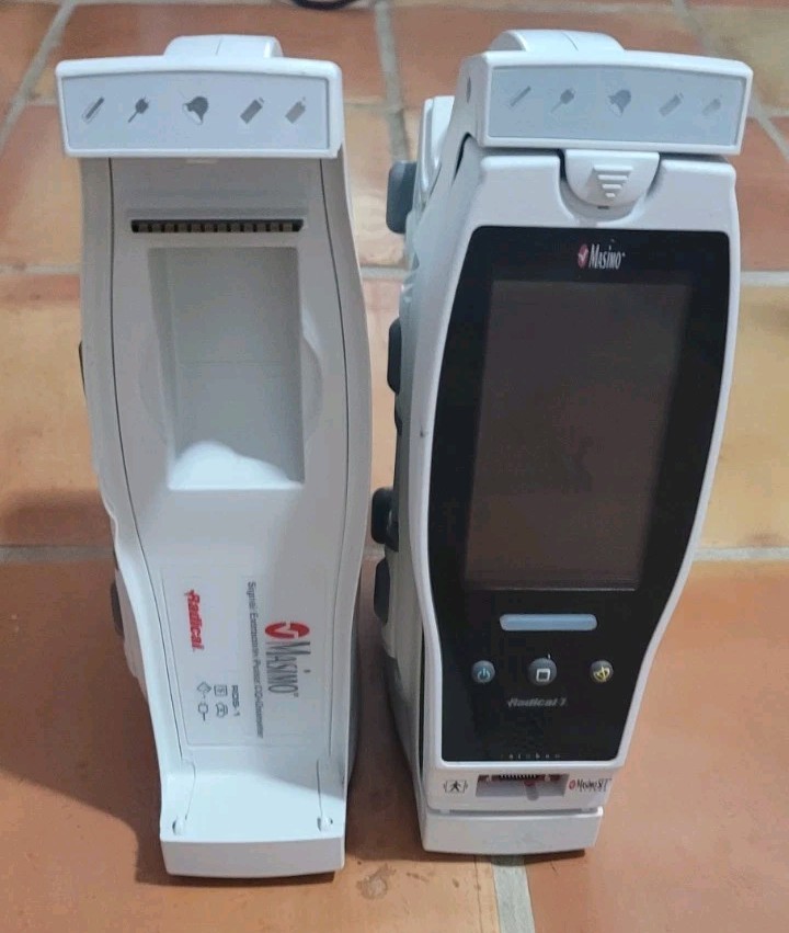 Masimo Radical 7 Rainbow - UNTESTED READ DESCRIPTION