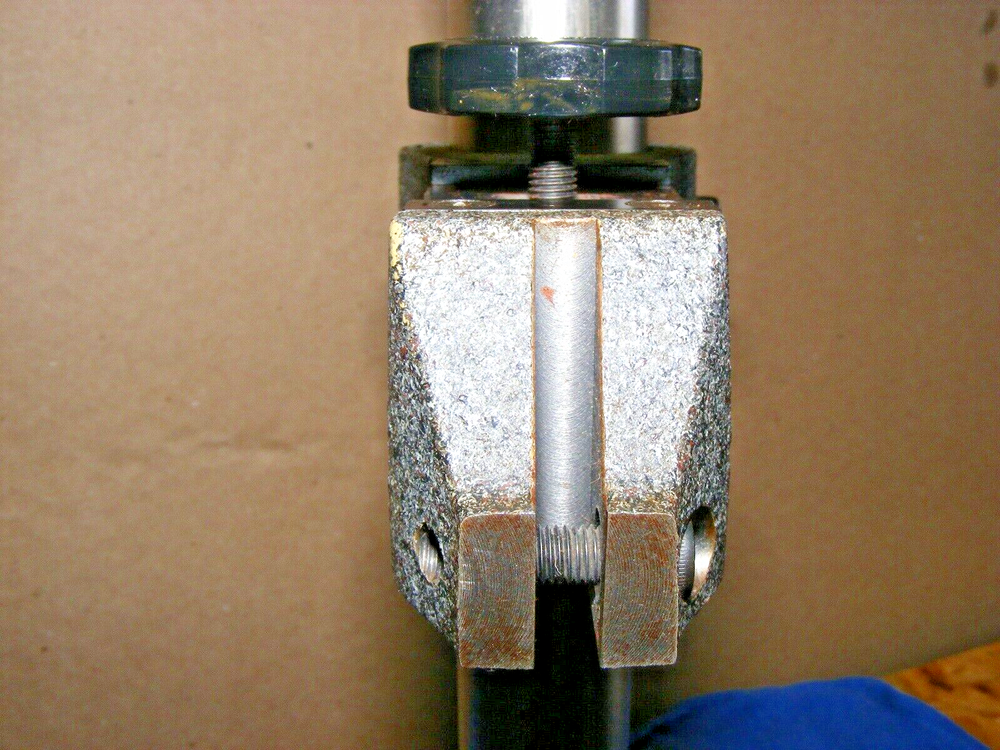 Finn 30-212-5 Dial Indicator Stand (zz)