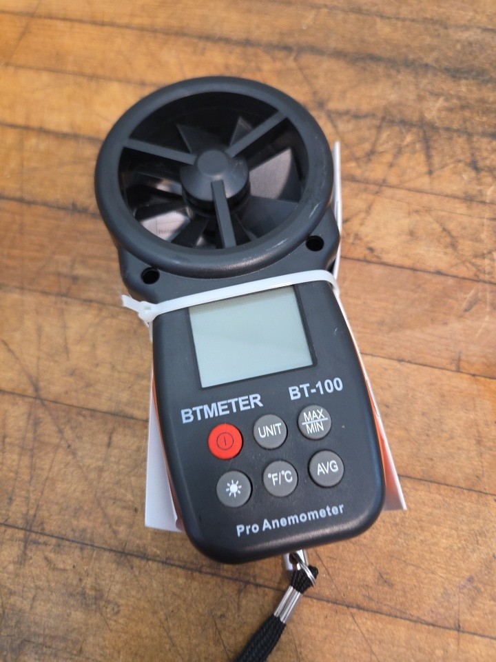 BTMETER BT-100 Digital Handheld Anemometer Wind Speed Temp Meter