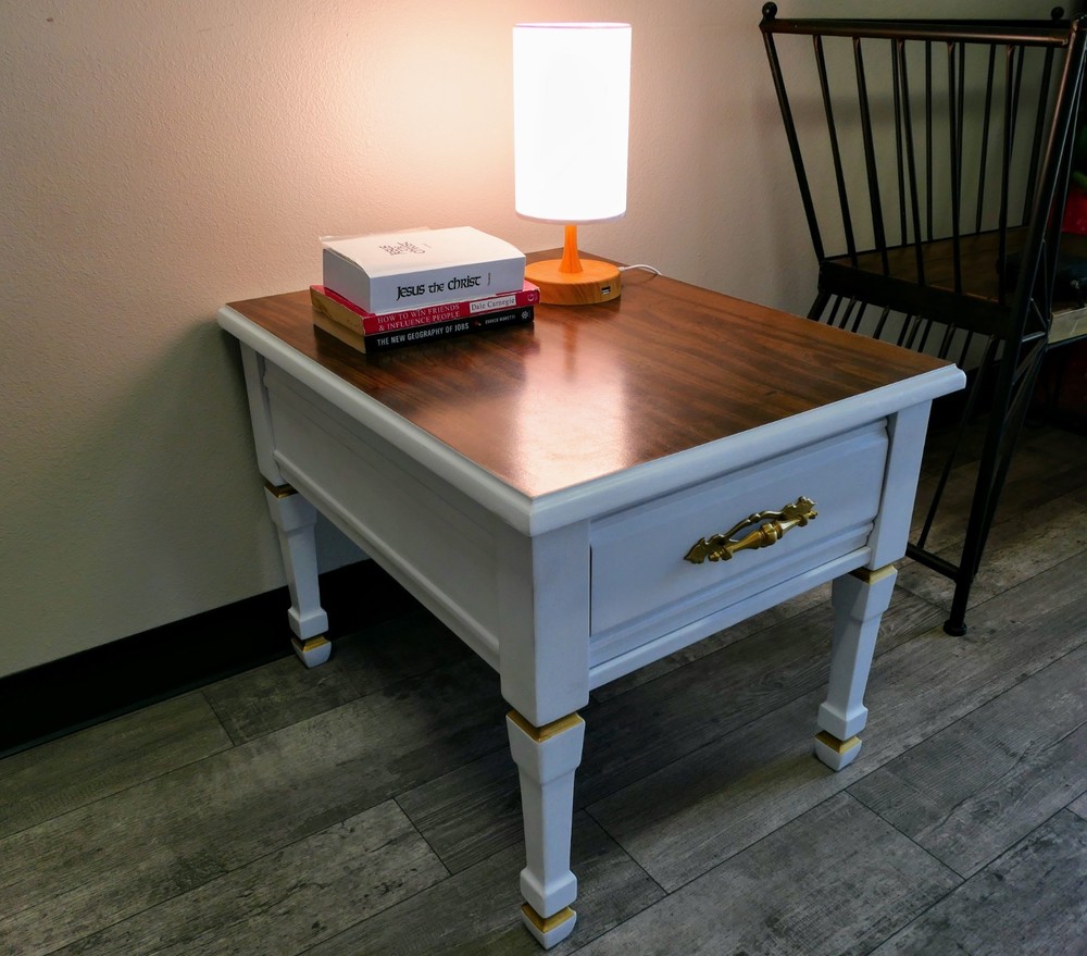 25 White & Gold Solid Wood End Table With Drawer | Bedside | Couch