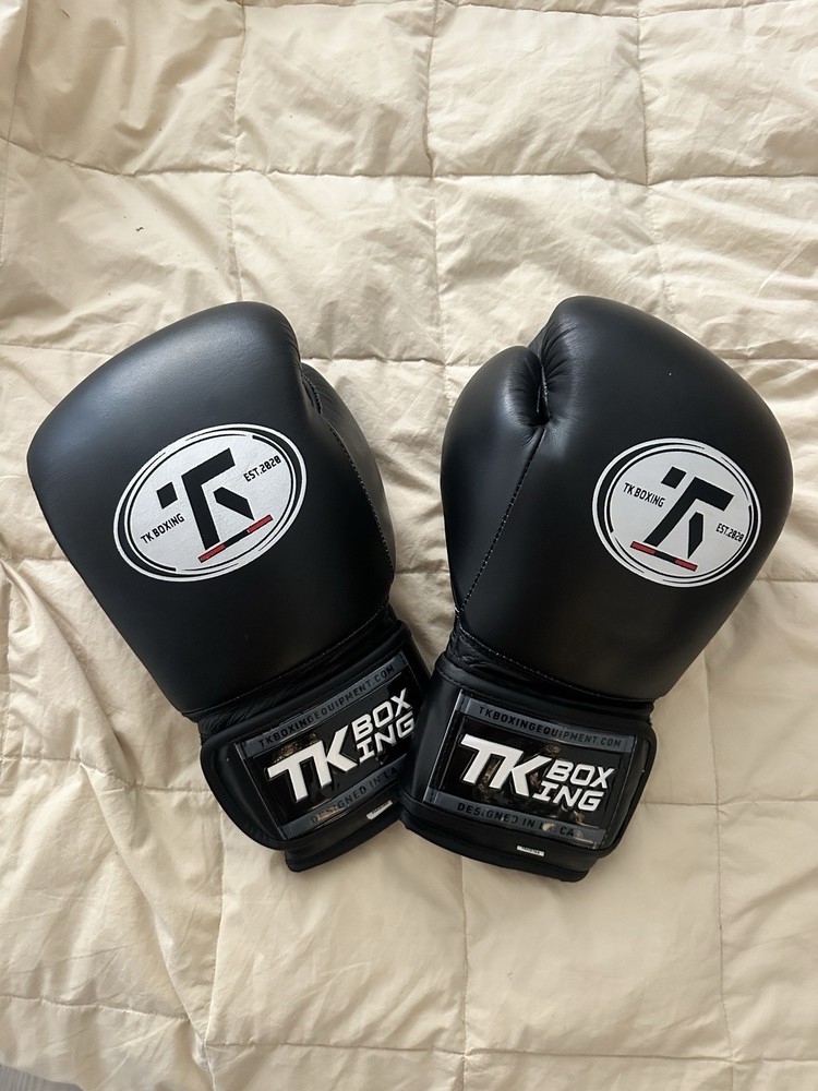 TK Boxing training Gloves - 14oz