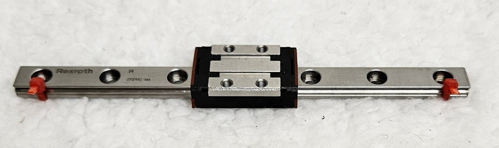REXROTH H 7210 135MM LINEAR SLIDE RAIL WITH 1 CARRIAGE
