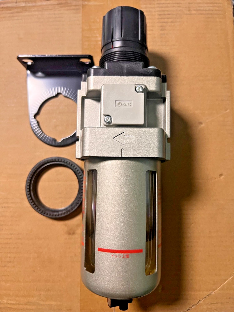 SMC AW40-04BE Filter Regulator