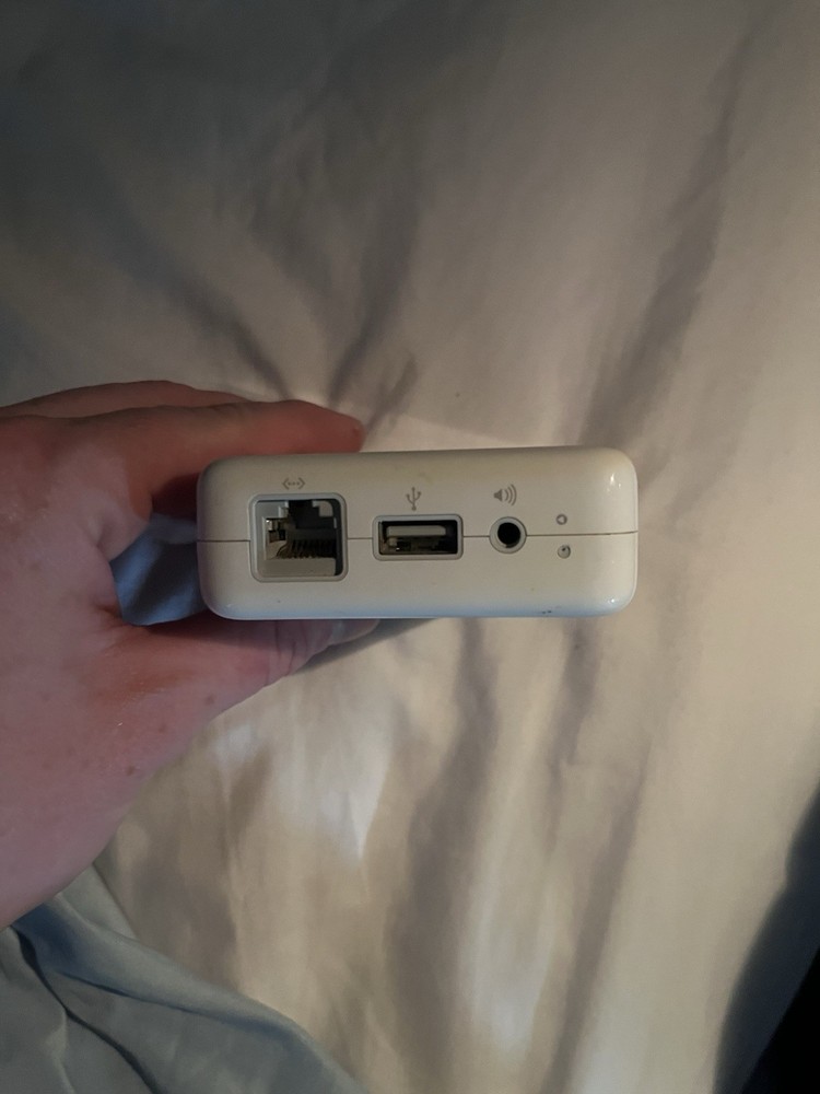 Apple Airport Express WiFi Router